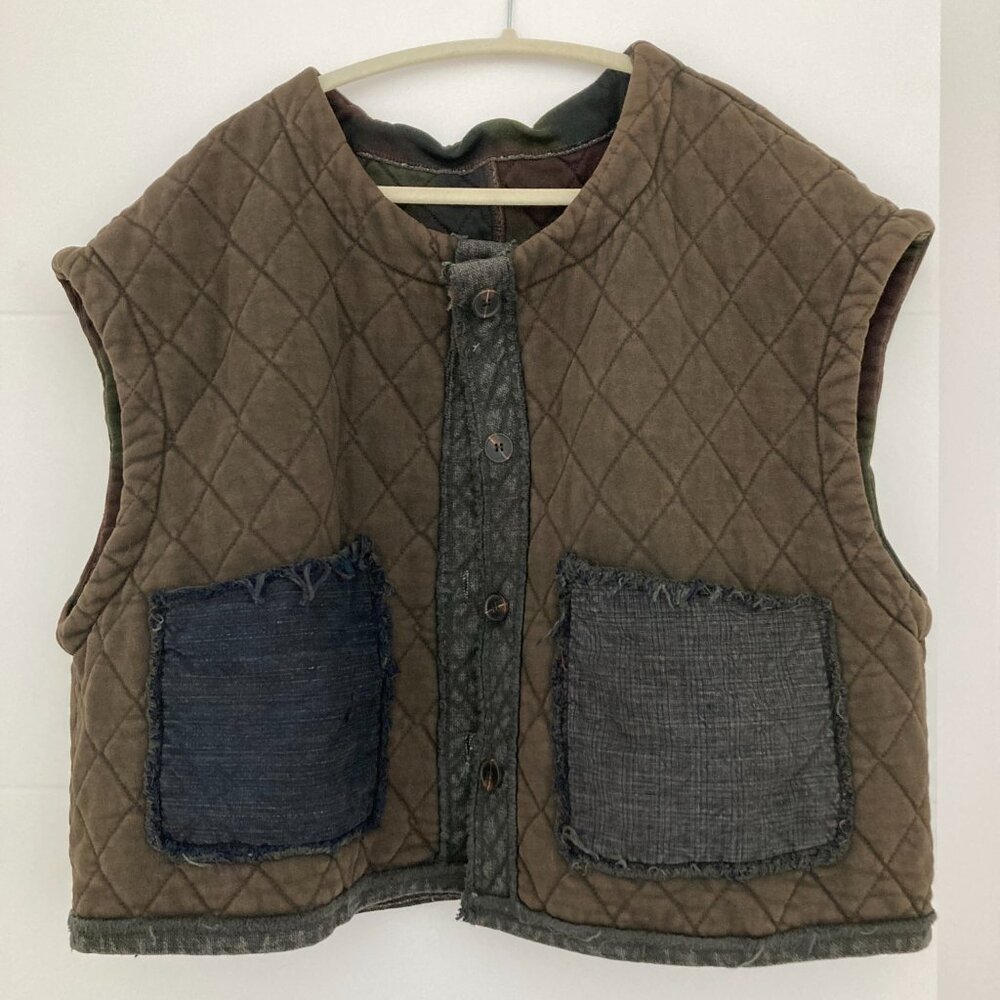 Unique Winter/Autumn Solid Cotton Distressed Vest, OS, Dark Brown